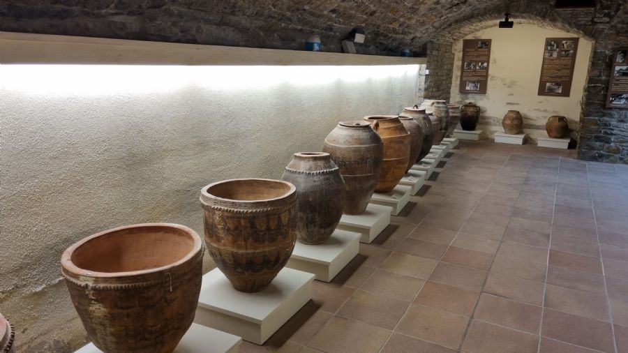 המוזיאון לאומנות שימושית, איינסה 